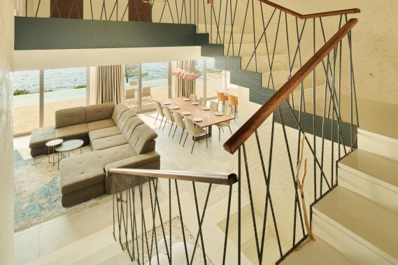 Vila Hvar, Stari Grad, stepenište